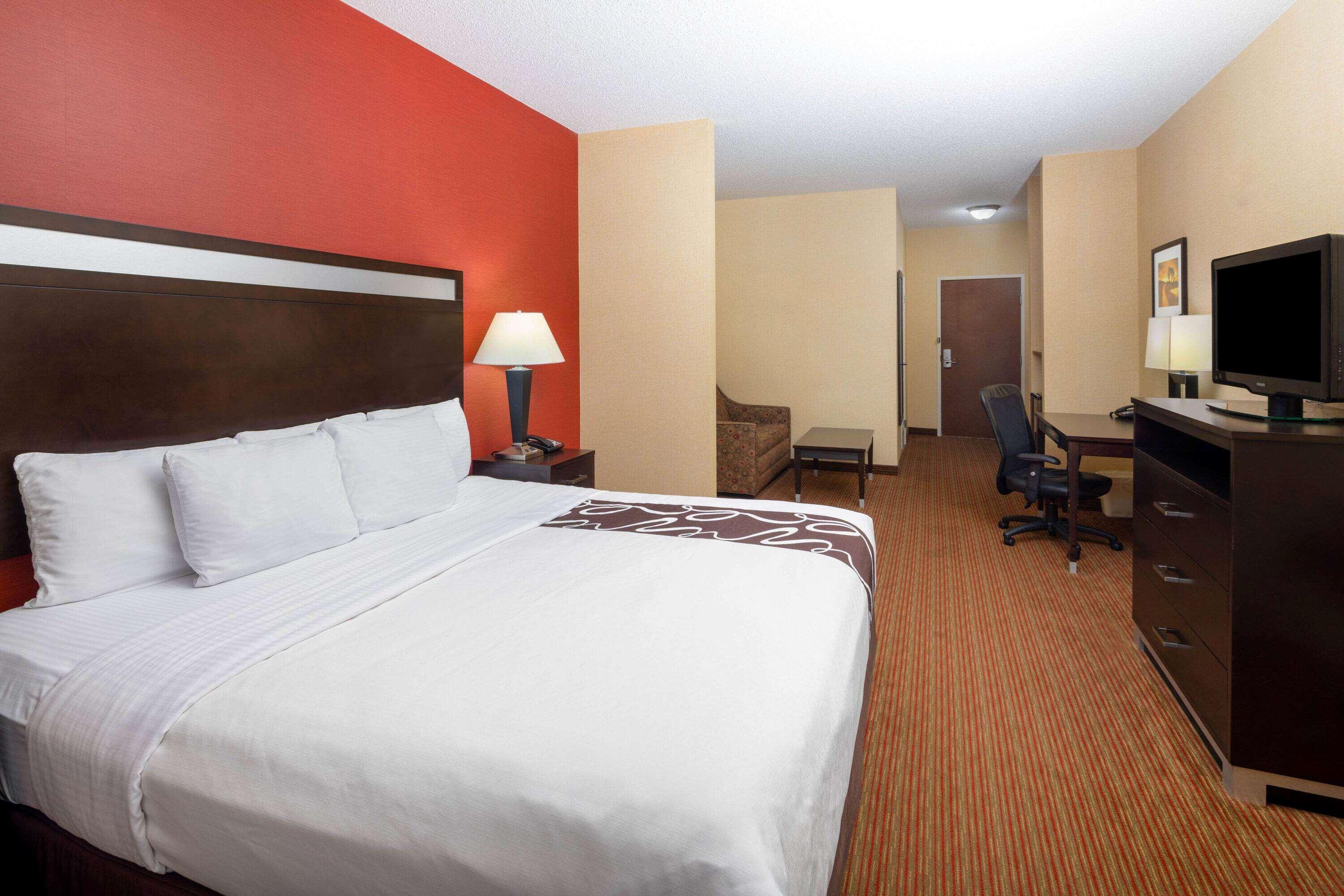 Отель La Quinta By Wyndham Warner Robins - Robins Afb Экстерьер фото