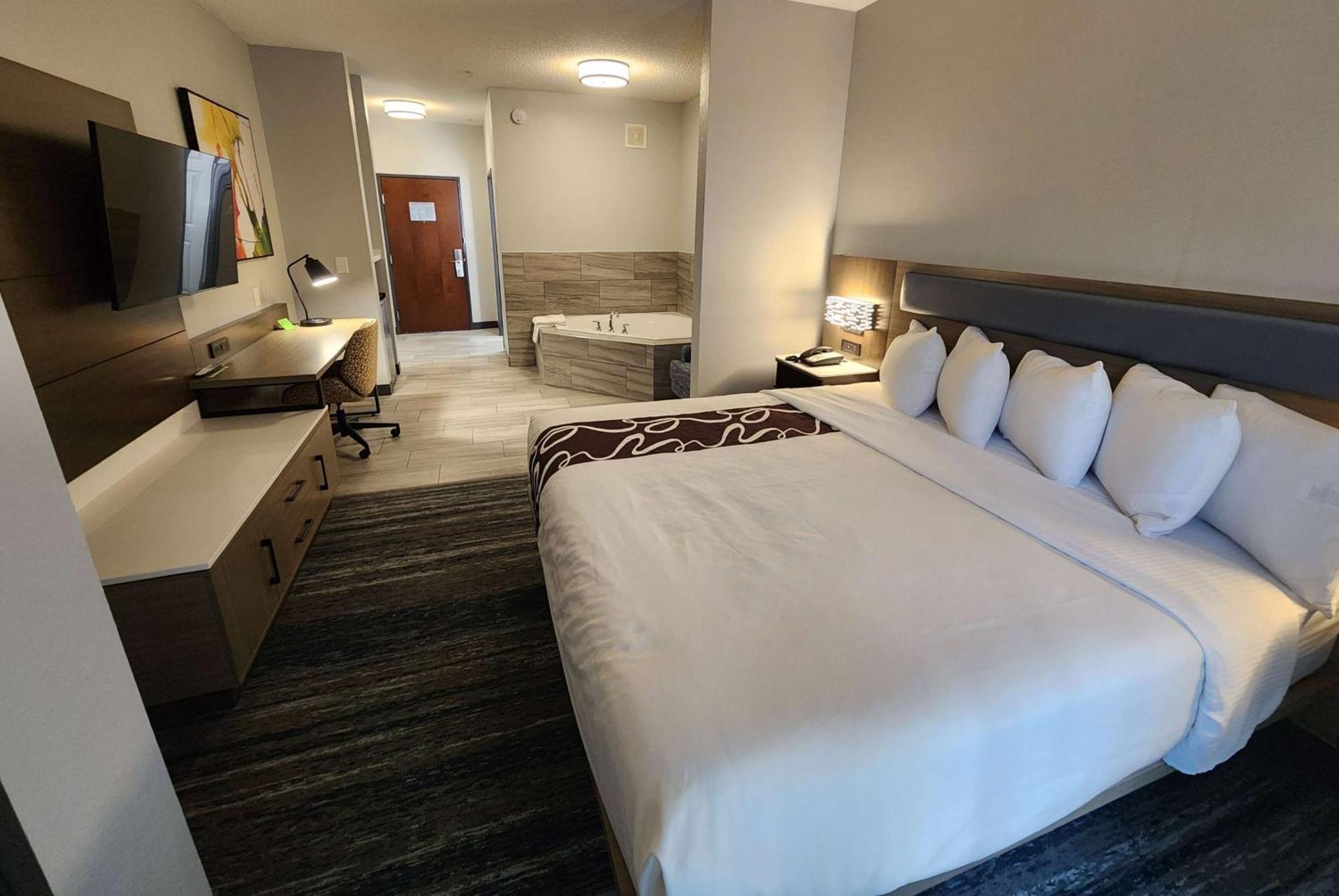 Отель La Quinta By Wyndham Warner Robins - Robins Afb Экстерьер фото